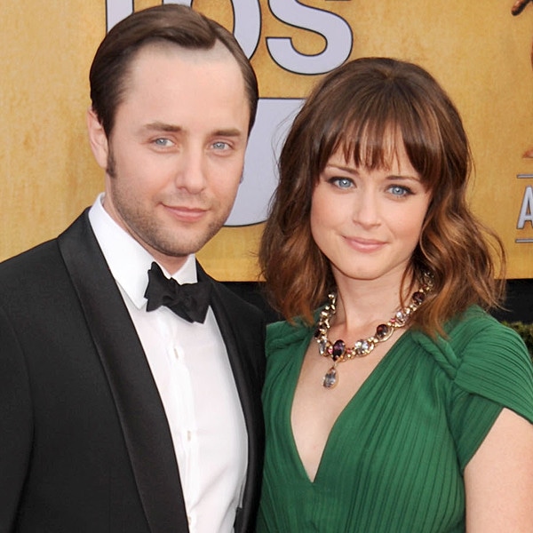 Vincent Kartheiser Opens up About Fiancée Alexis Bledel E! Online